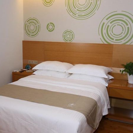Greentree Inn Macheng Cultural Town Business Hotel Екстериор снимка