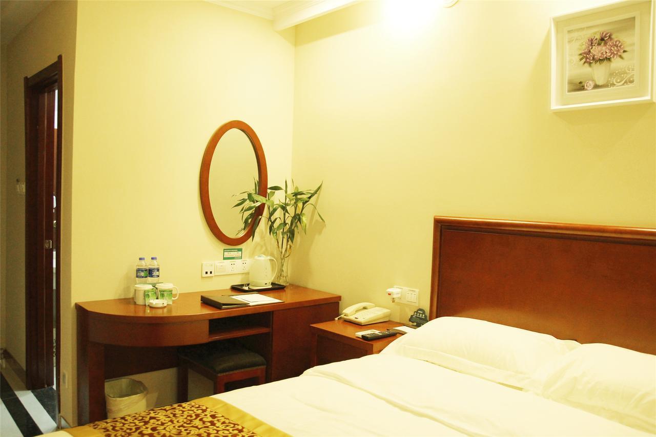 Greentree Inn Macheng Cultural Town Business Hotel Екстериор снимка