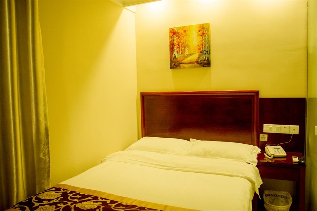 Greentree Inn Macheng Cultural Town Business Hotel Екстериор снимка
