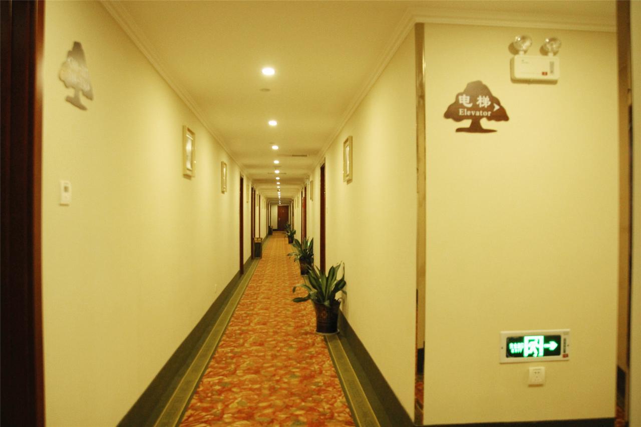 Greentree Inn Macheng Cultural Town Business Hotel Екстериор снимка